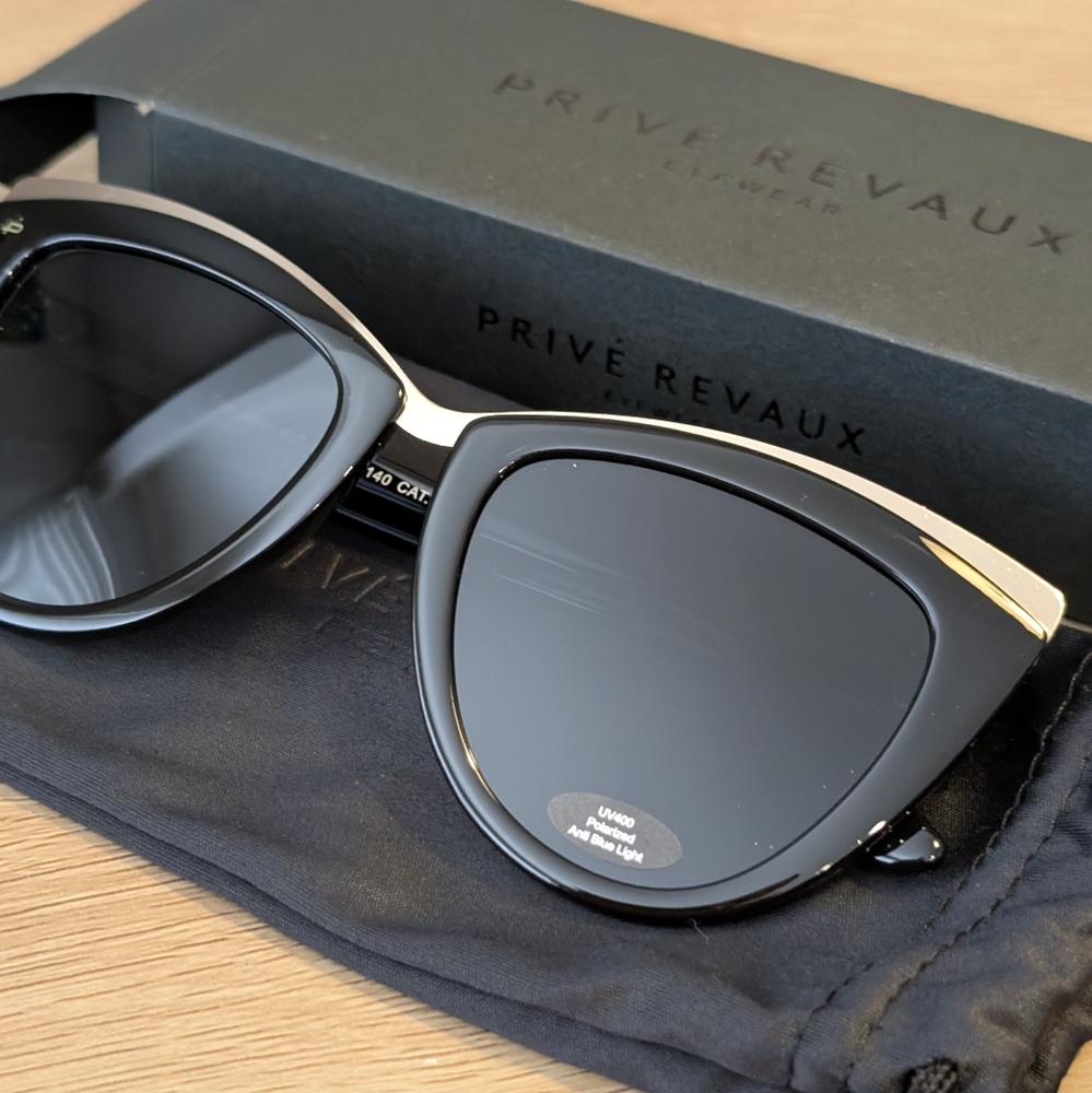 NWT Prive Revaux - Black Sunglasses